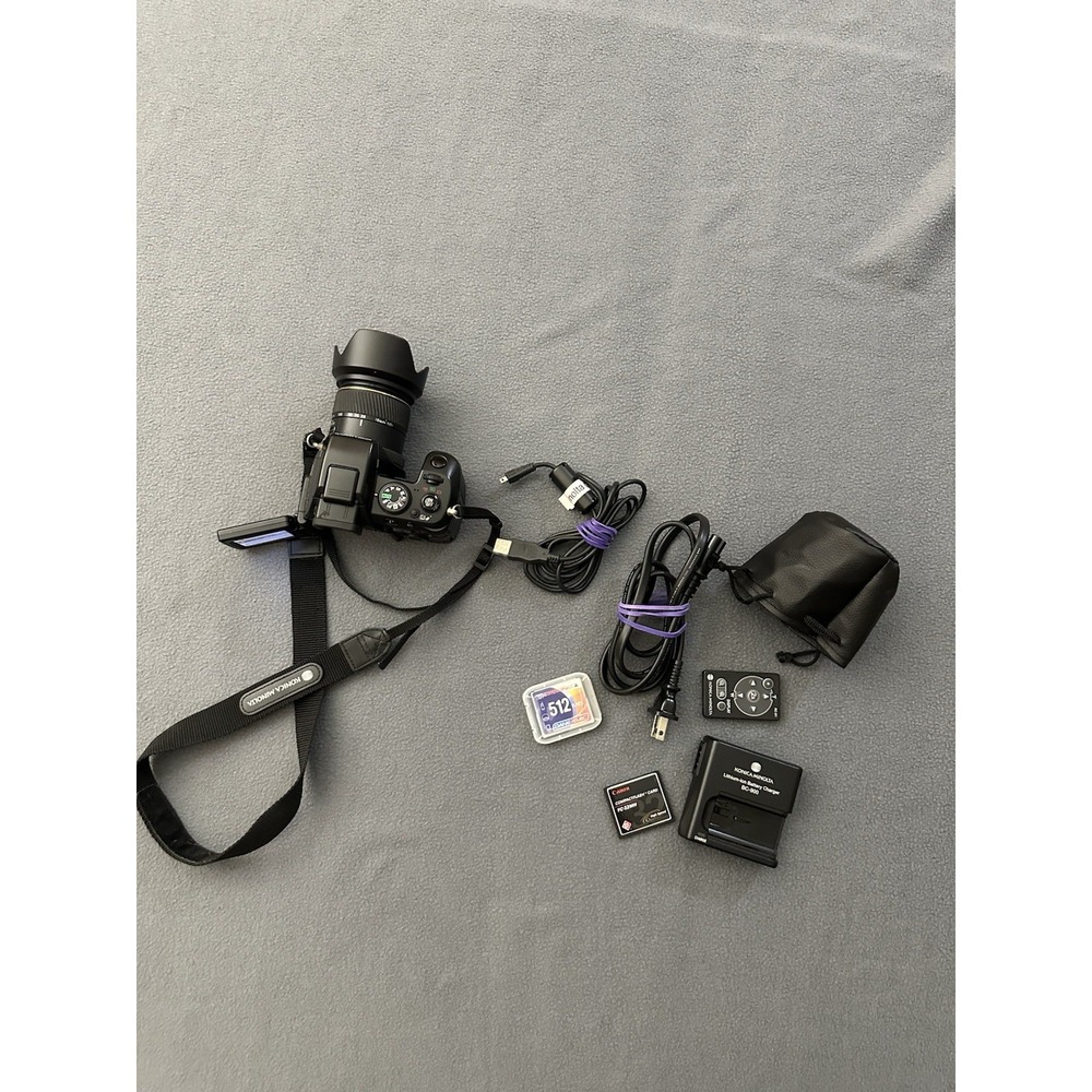 Konica Minolta DiMAGE A200 8.0MP Digital Bridge Camera 7X Zoom Anti-Shake Black